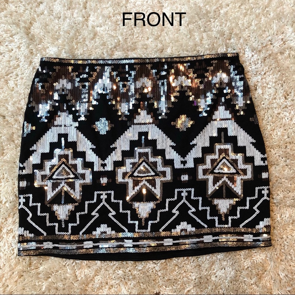 EXPRESS Black & White Aztec Sequin Skirt